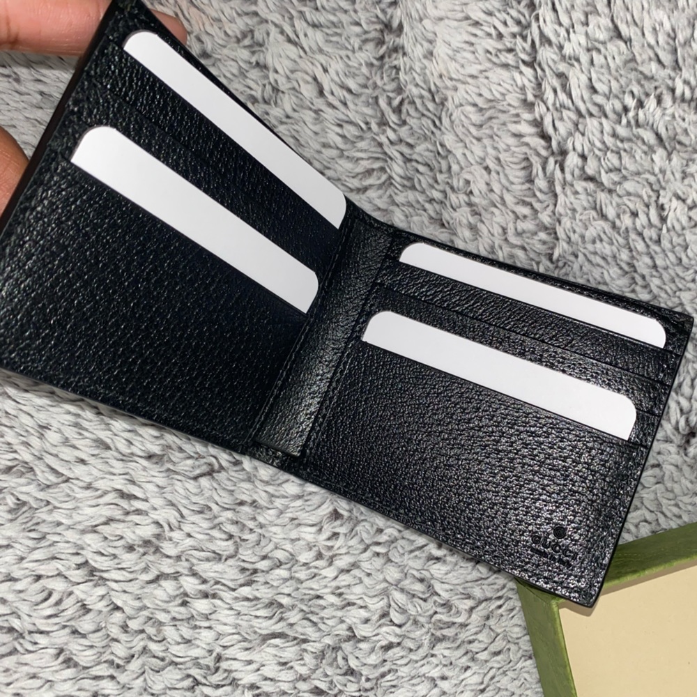 Brand new never used Gucci slender wallet - Picture 2 of 2